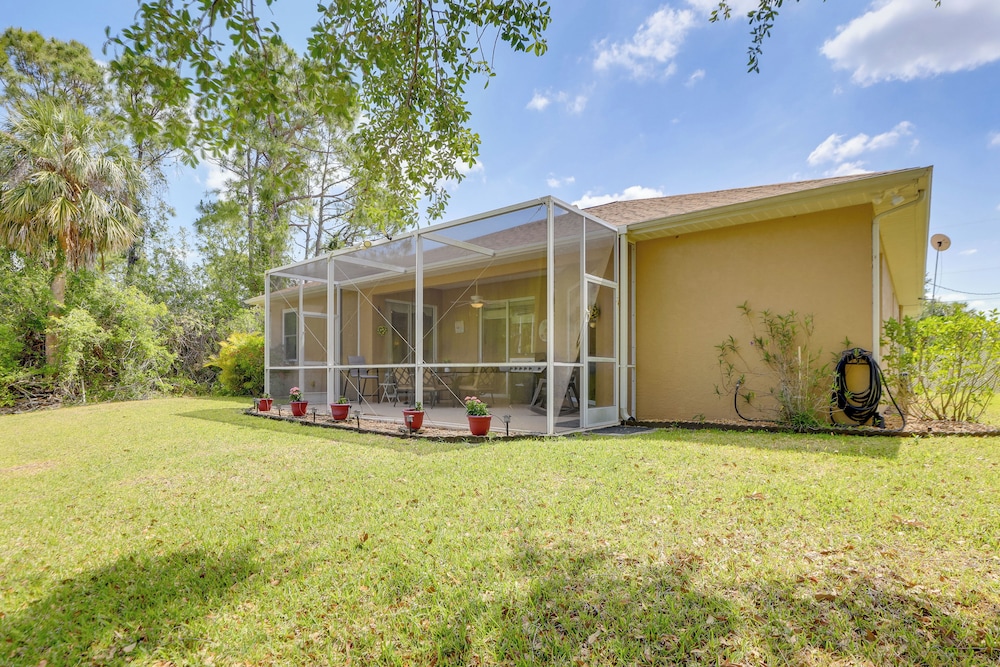 Screened Patio & Canal Views: Home in North Port!
