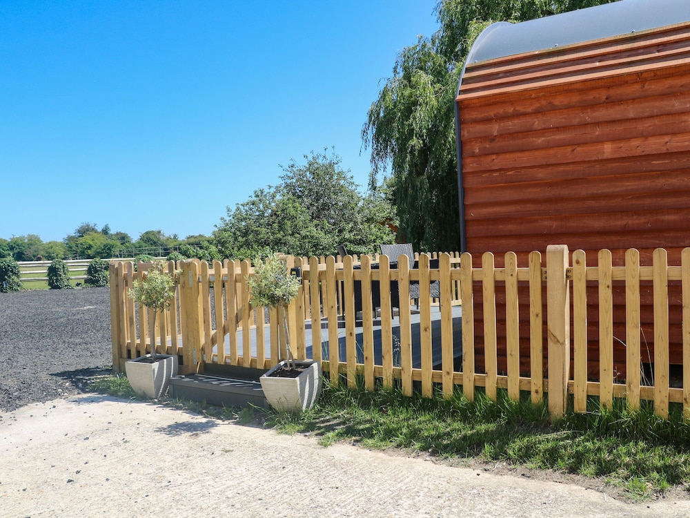 Willow Pod