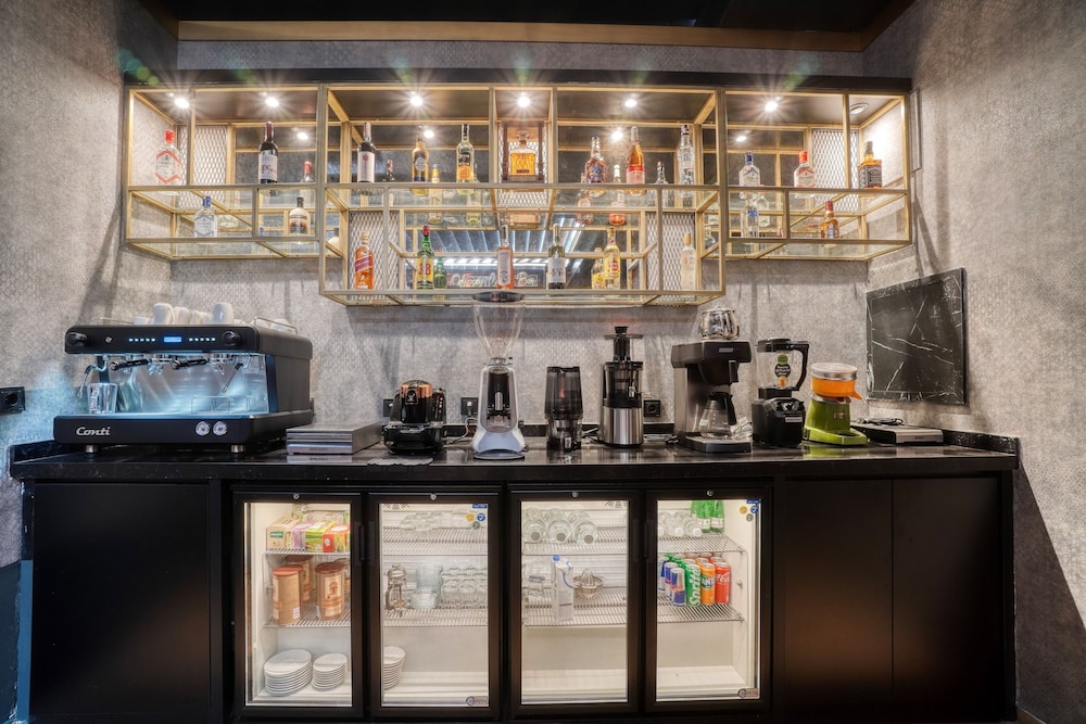 IBOS OTELLERİ İZMİR - Image 93