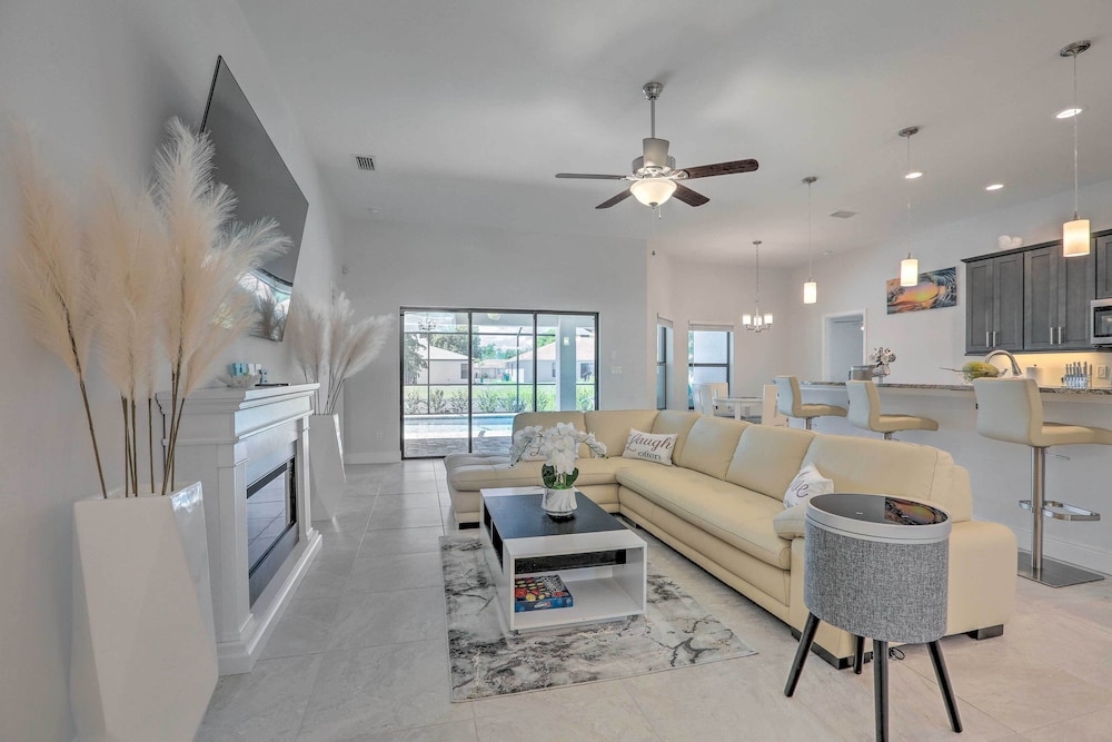 Cape Coral Villa w/ Private Saltwater Pool! - Property Image 7