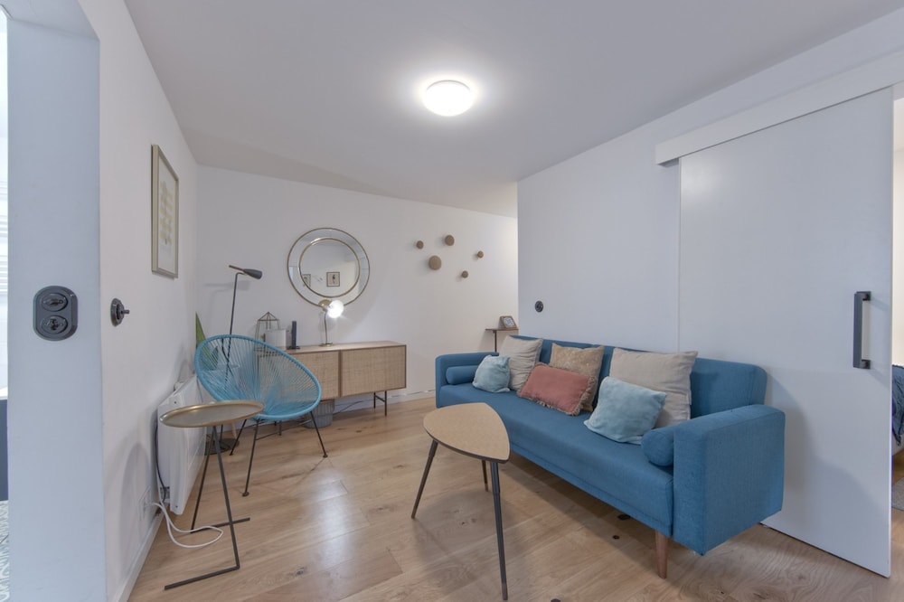 Alfama Design W Terrace by Homing