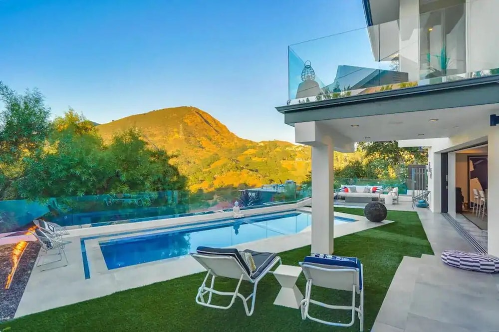 Troy Dr - Sleek & Modern Hollywood Hills Home With Stunning Views - Image 3