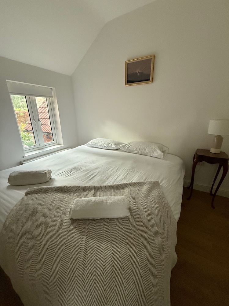 Napton on the Hill - Sleeps Upto 7 & Pet Friendly