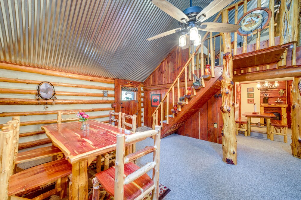 Lazy Bear Cabins 2 at Tuskahoma Near Sardis Lake! view 5