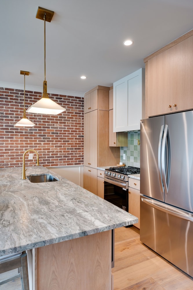 Eclipse - Ultra High End Finishes - Rooftop Patio