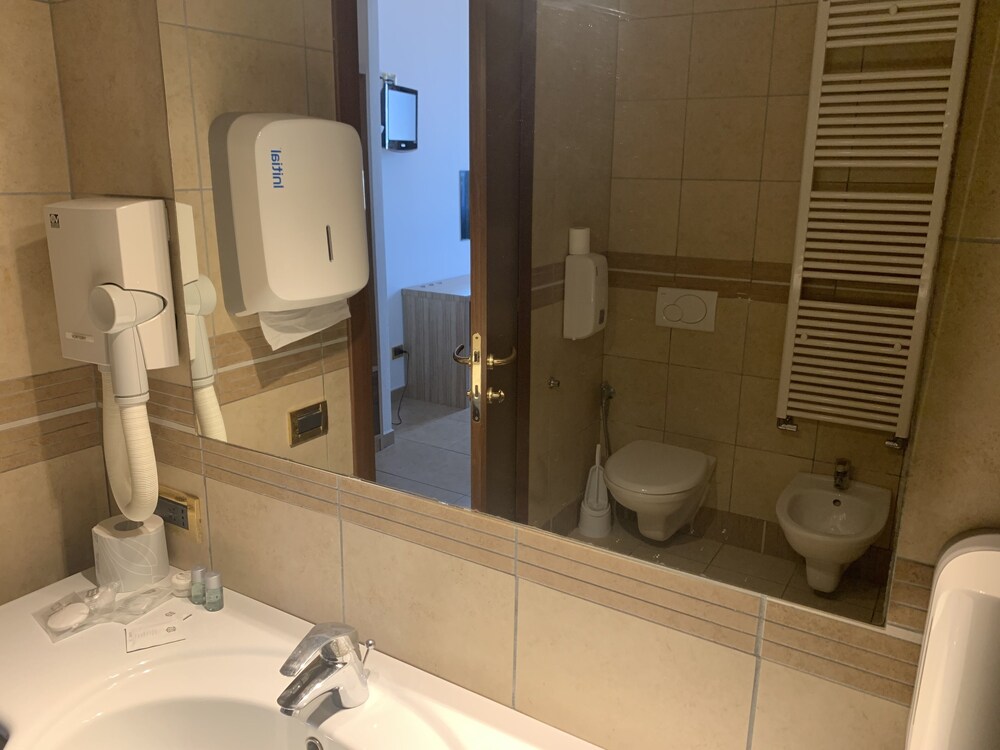 Hotel Riverside