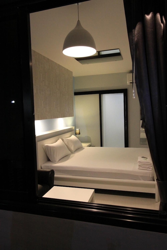 Eazy Motel Bangna