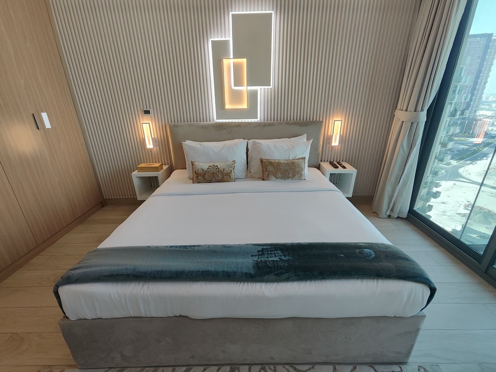 Lux BnB Farhad Azizi- Al Jaddaf