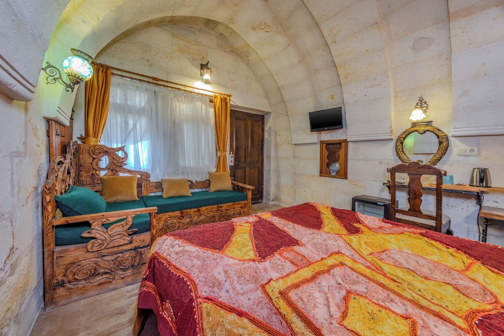 Onur cave cappadocia