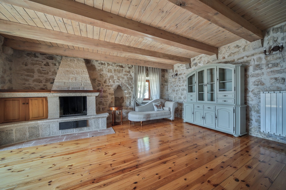 Olive Resort