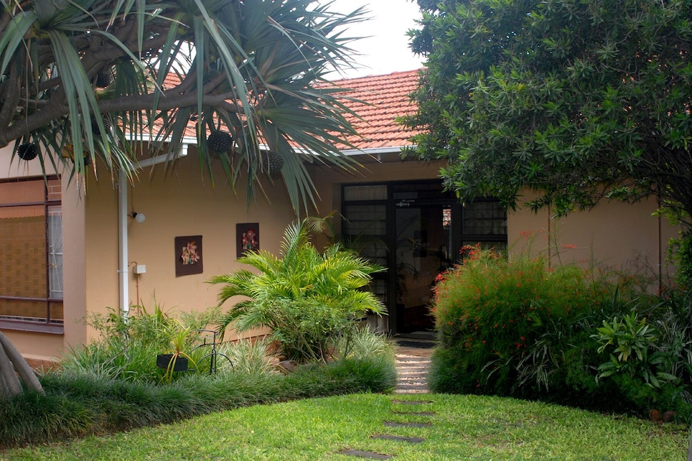 Selati 103 Guest Cottages