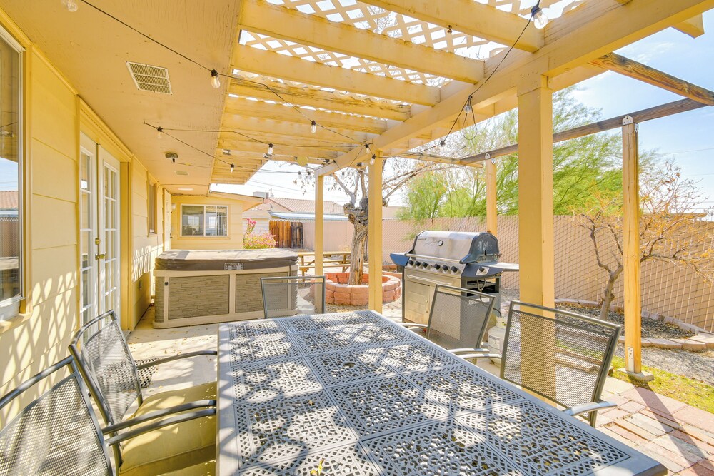Water Views & Close to Beach: Home in Lake Havasu