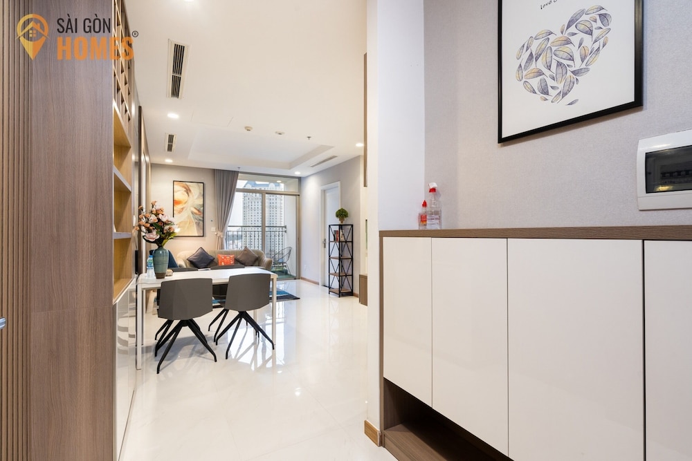 Landmark Apartment in Vinhomes Central Park