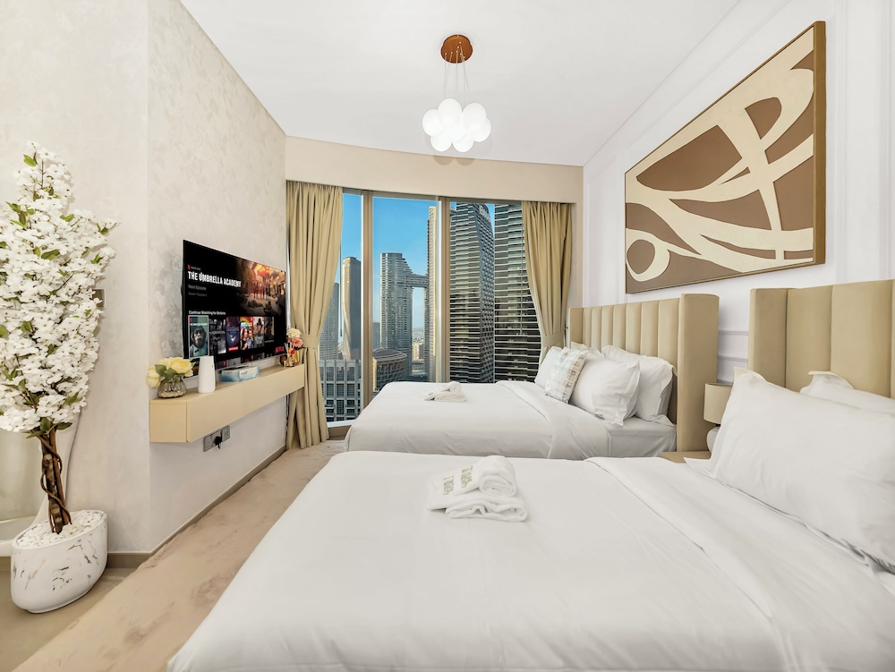 Skyline Grandeur I Burj & Fountain View