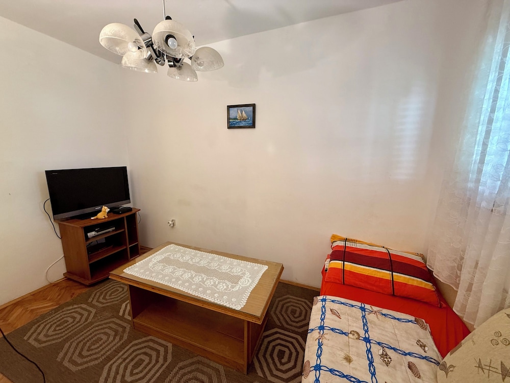 Apartment Višnja