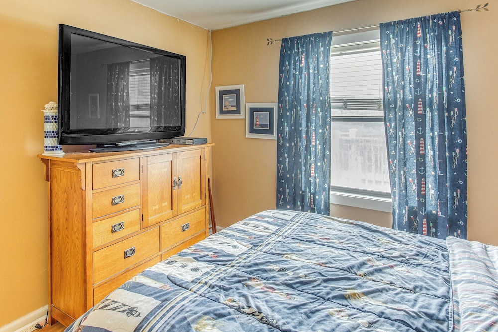 < 1/2 Mi to the Sand! Myrtle Beach Family Condo