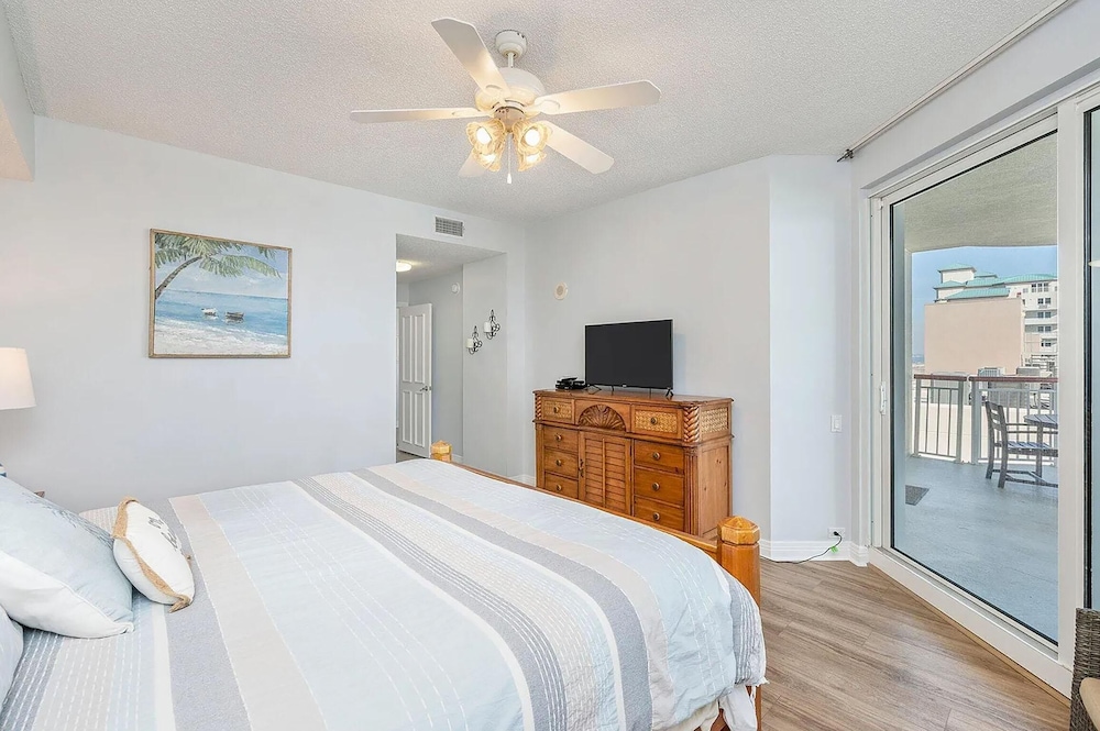 Beach Colony Resort East 11A