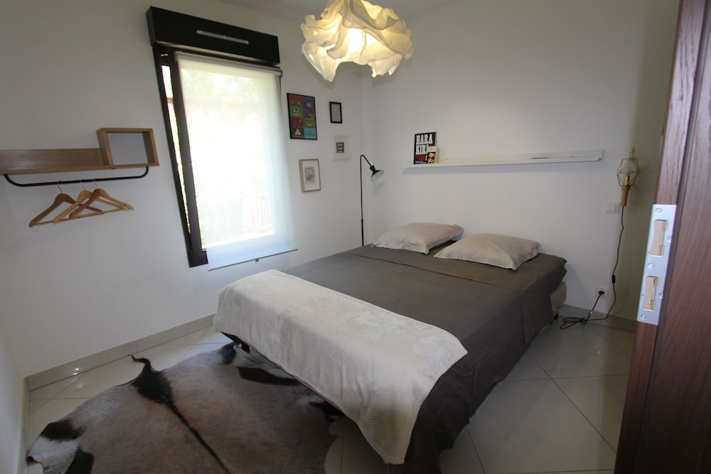 Bel Appartement Près du Port St Raphael photo 3