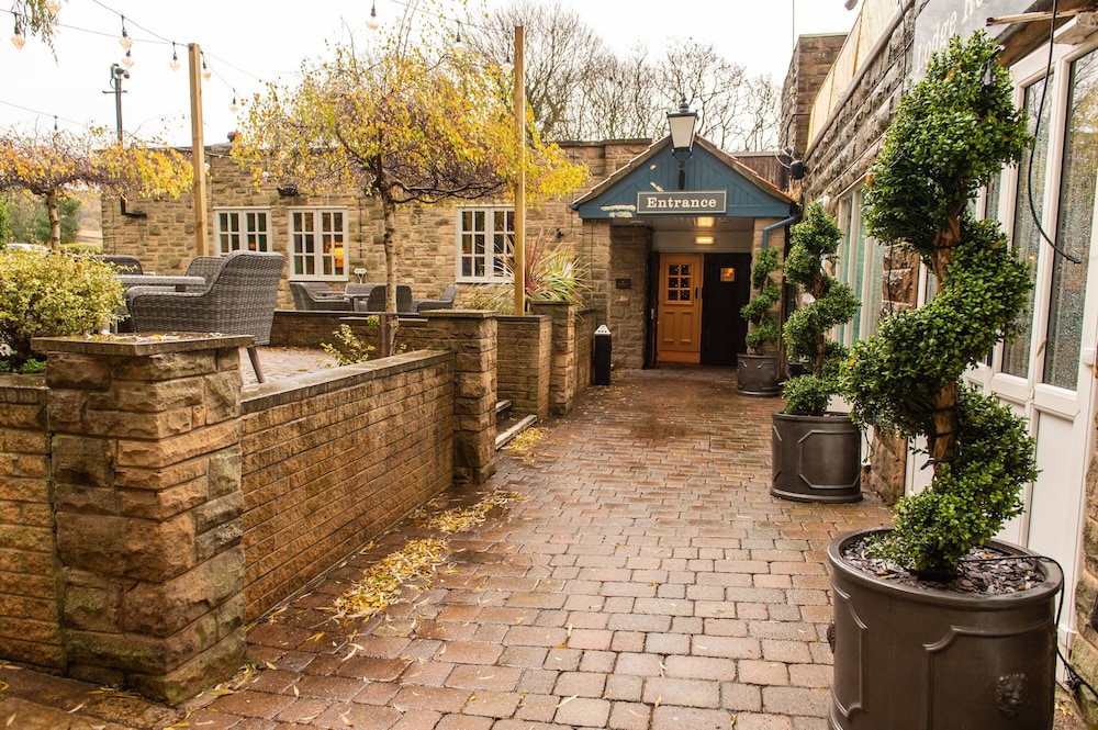 Cross Keys Hotel by Chef and Brewer Collection