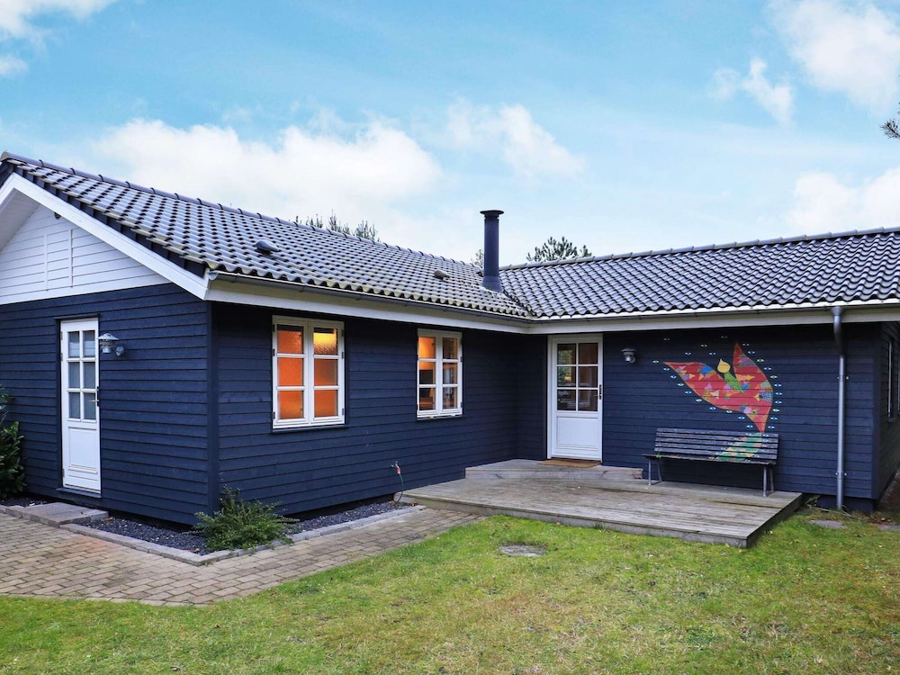 7 Person Holiday Home in Hals