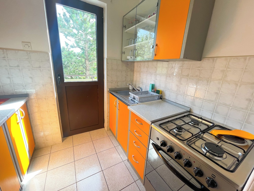 Apartment Irena 2