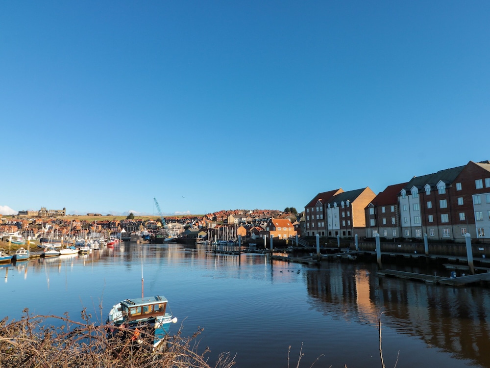 Whitby Waves