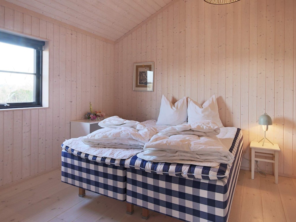 7 Person Holiday Home in Vejby view 3