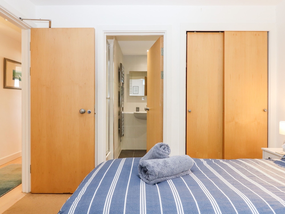 4 Burgh Island Causeway