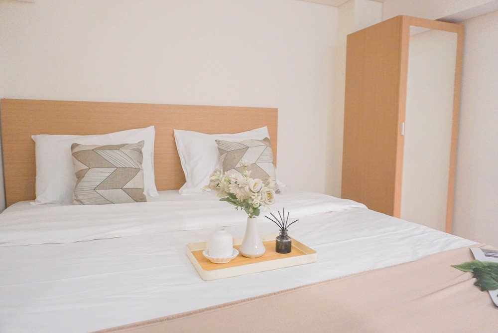 Good And Warm Studio Loft At Apple 1 Condovilla Apartment