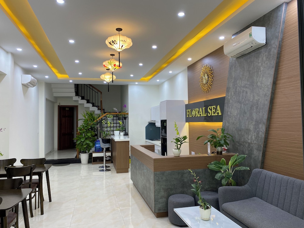 Floral Sea Homestay