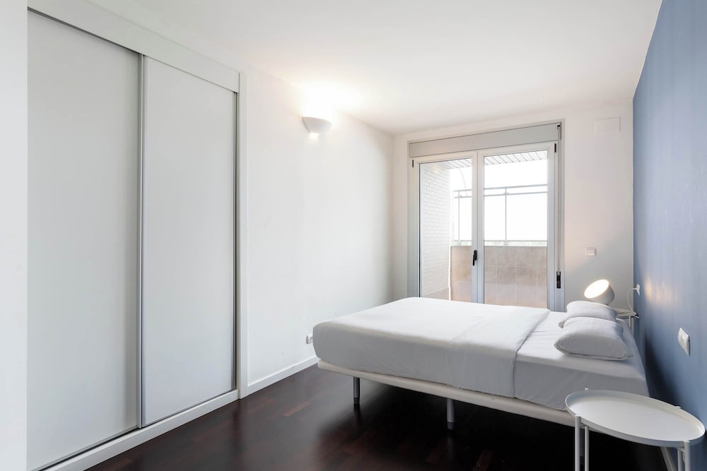 Port Forum Apartments By Olala Homes