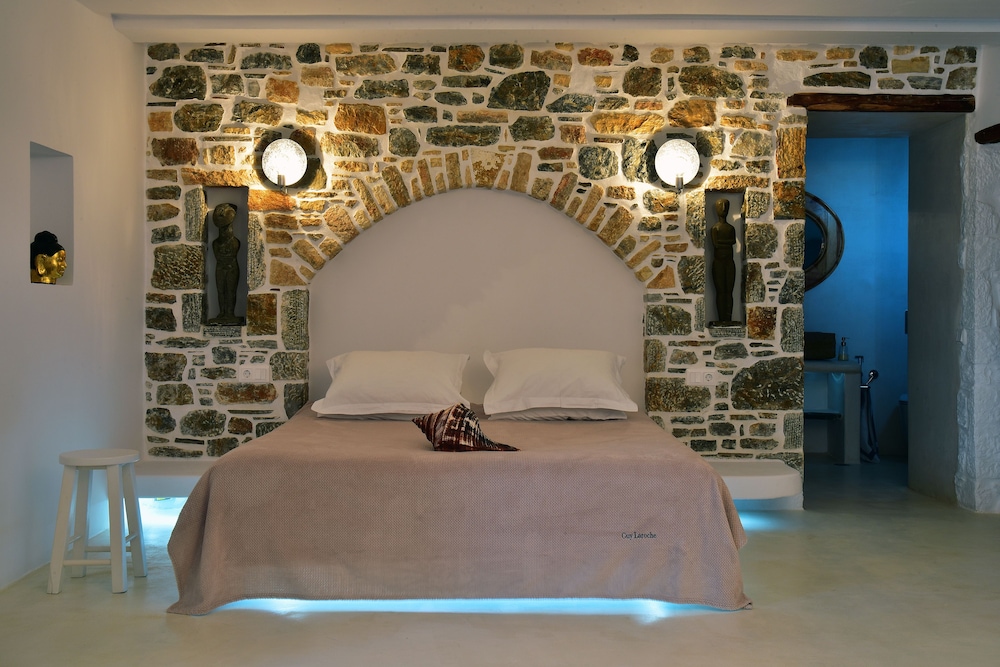 Onar Suites & Villas photo 4