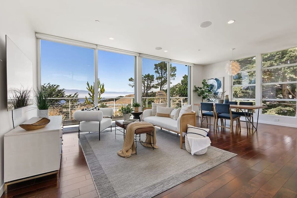 @ Marbella Lane - Cozy and Eccentric Design Home