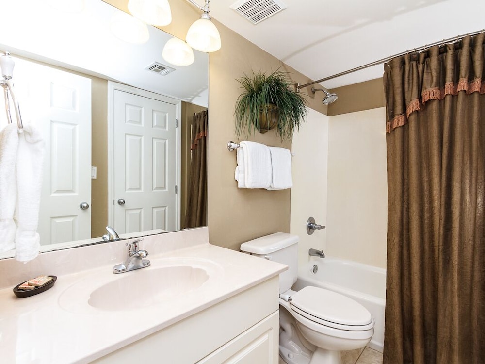 Summerlin 502 by Brooks and Shorey Resorts
