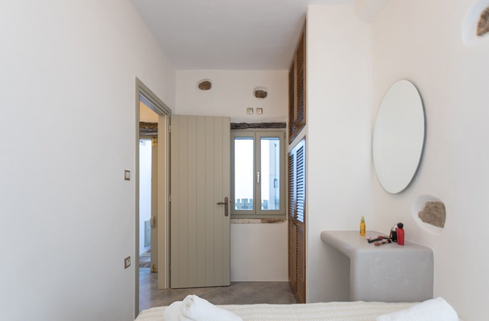 Marina s Traditional Stone House