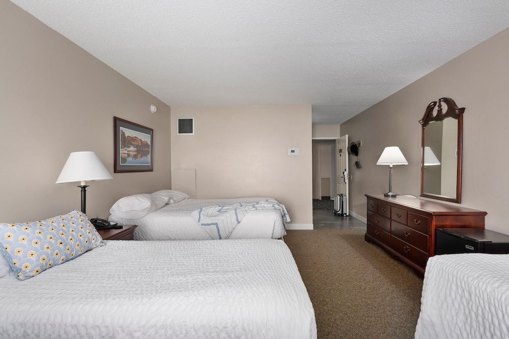 Top Floor Family Deluxe Bay View view 2