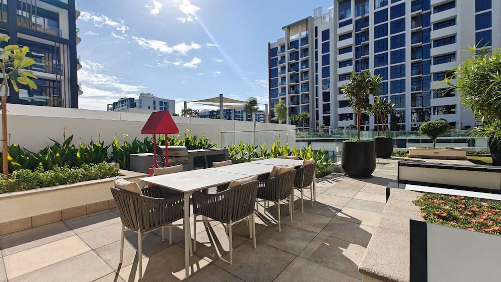 1 Bedroom and a Marvelous Flat in Azizi Riviera 26
