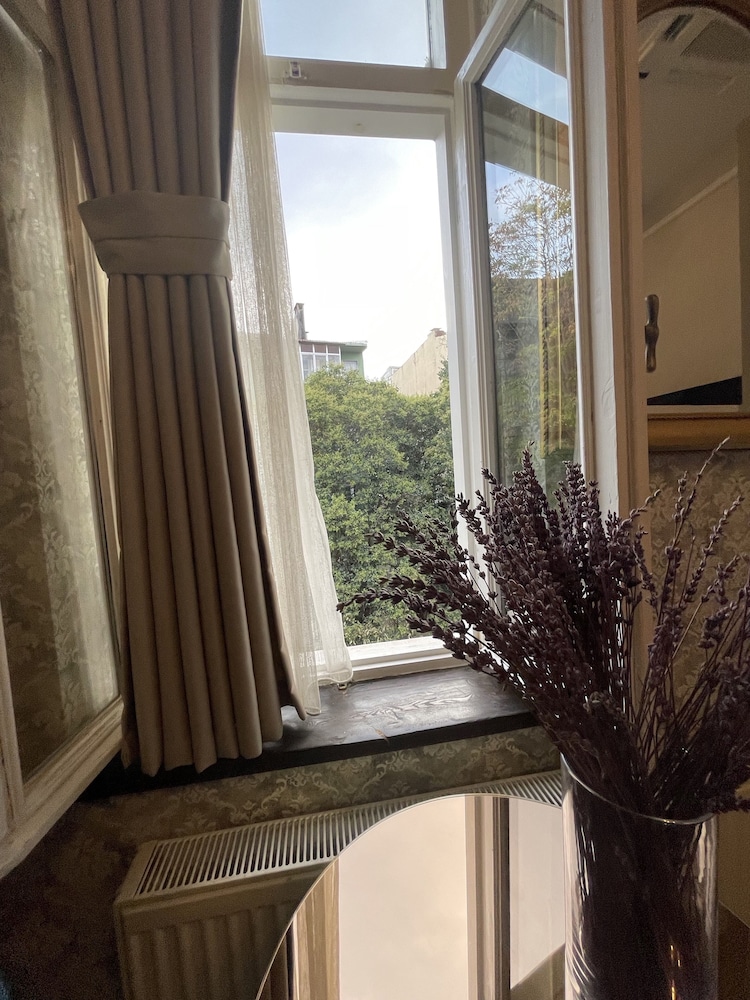 Moda Suit - Image 113