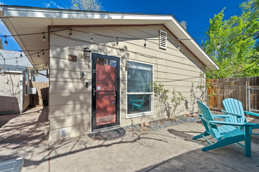 Mid-Uintah Cottages