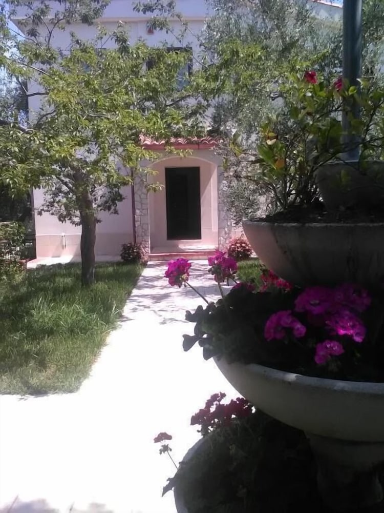 Borgo Cerasa