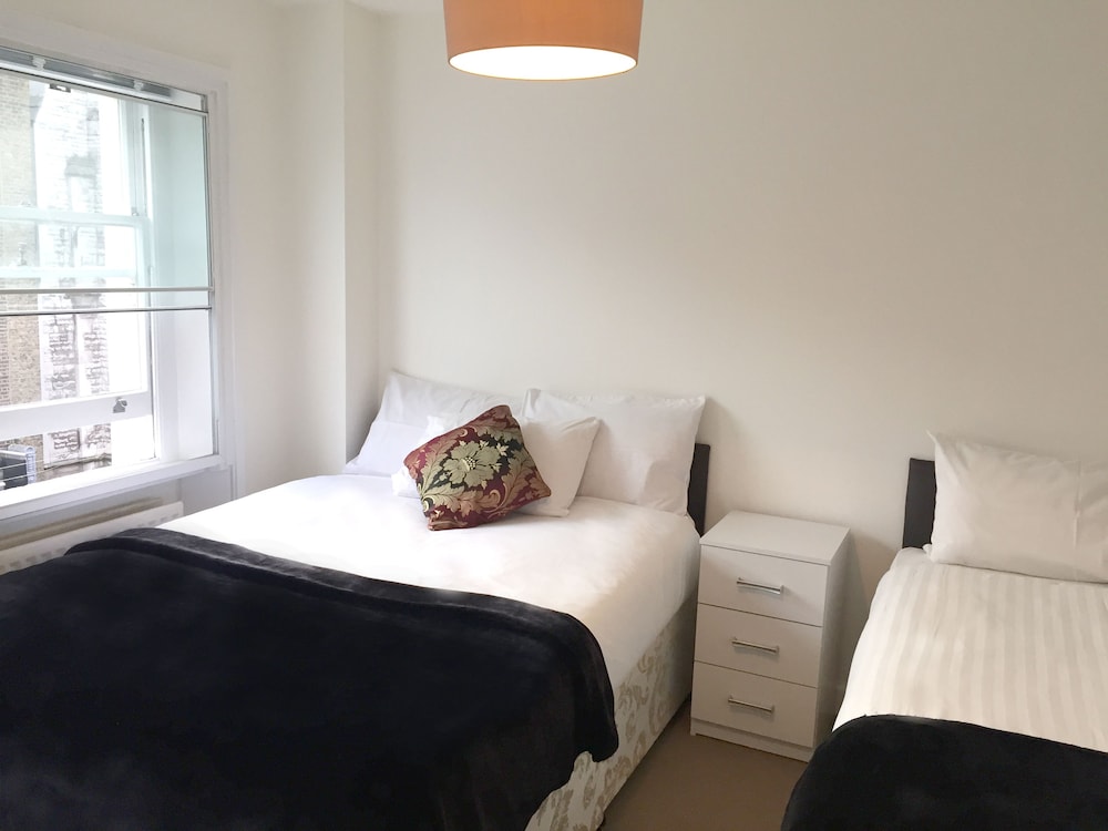 Blandford Street Apartments