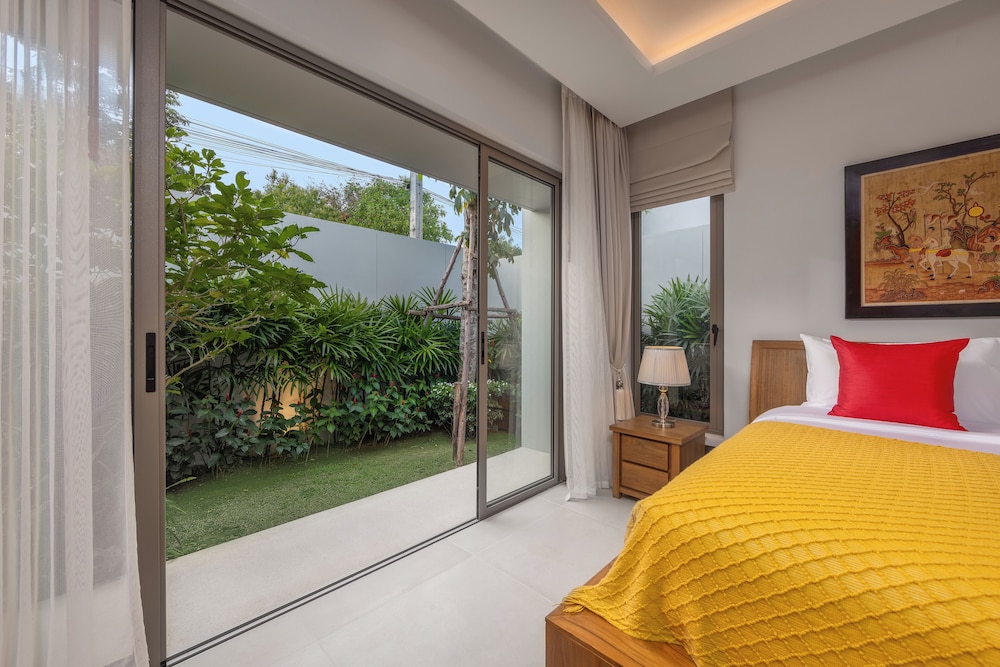 3BR Pool Villa Mana at Anchan Tropicana