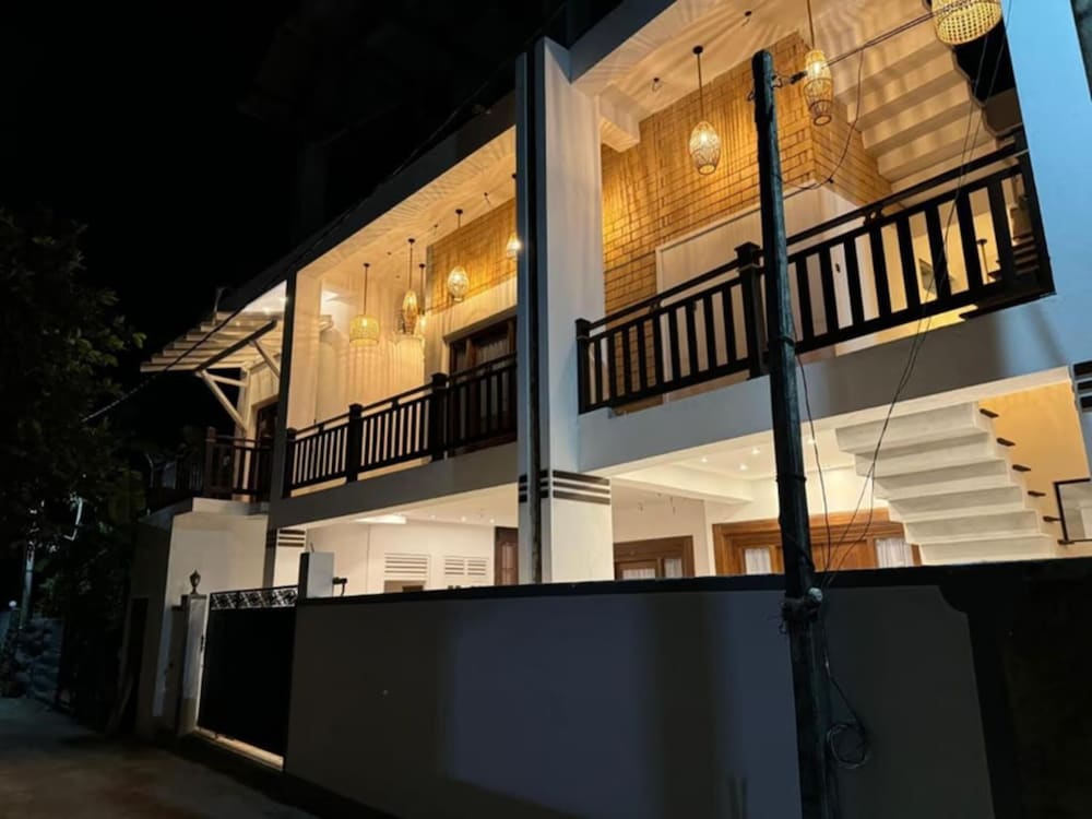 Room in Villa - Surf 247 Weligama, Weligama