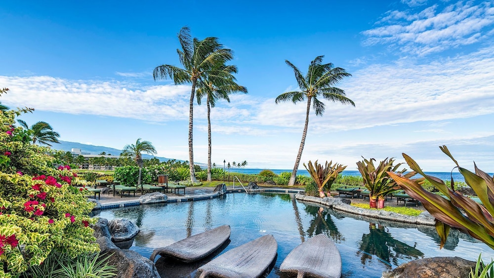 Waikoloa Golf Discount Views of Ocean & Golf Course Outdoor Seating - Vrkcv