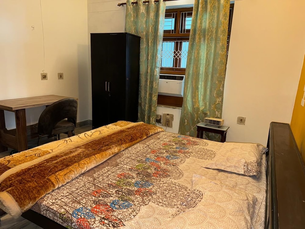 Mishra's Bungalow