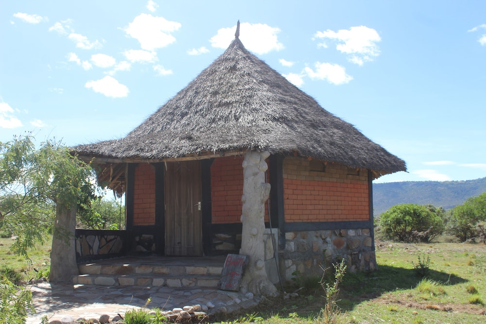 Explore Mara Camp view 5