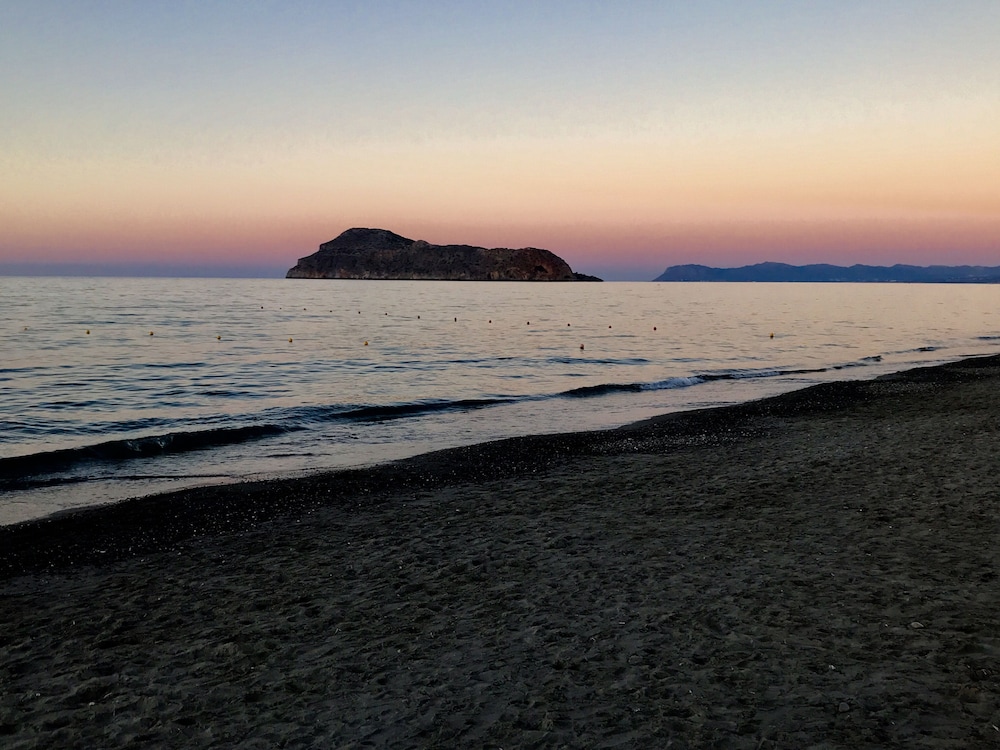 Katerina Seaside Studios