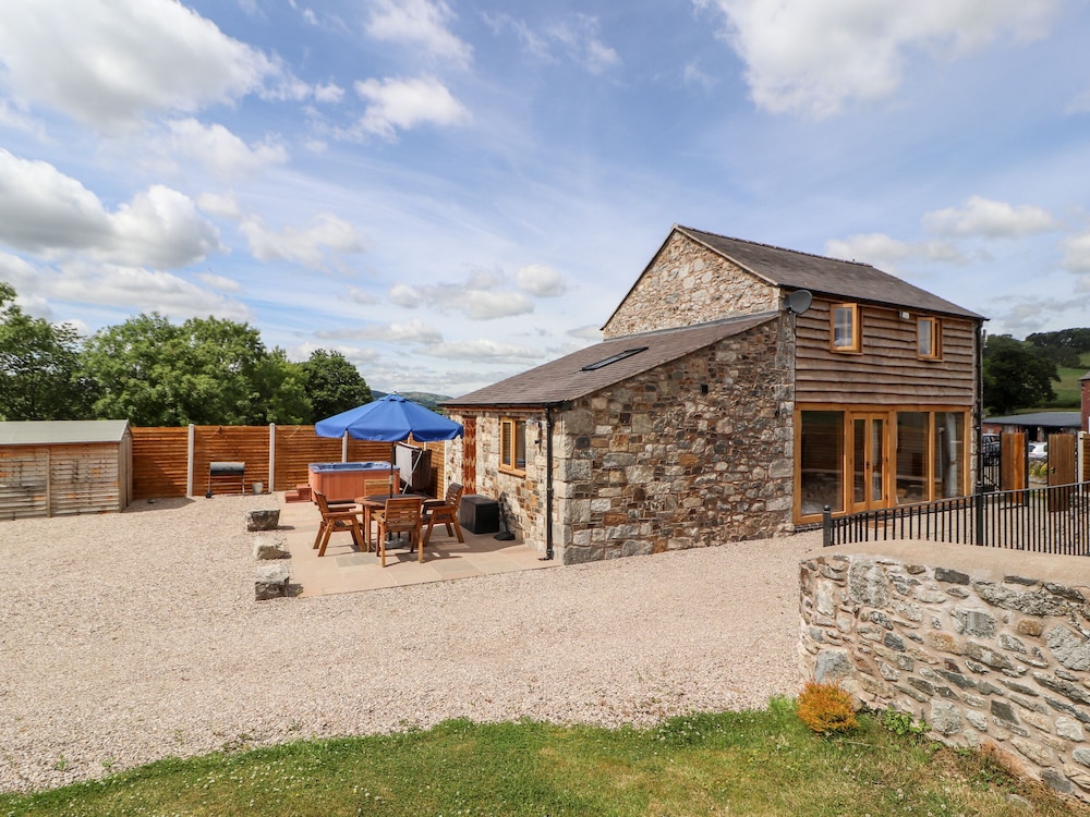 The Old Cart House