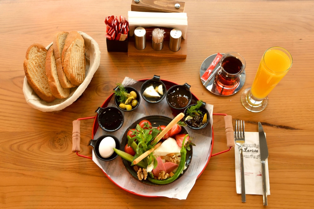 Luis Otel - Image 24