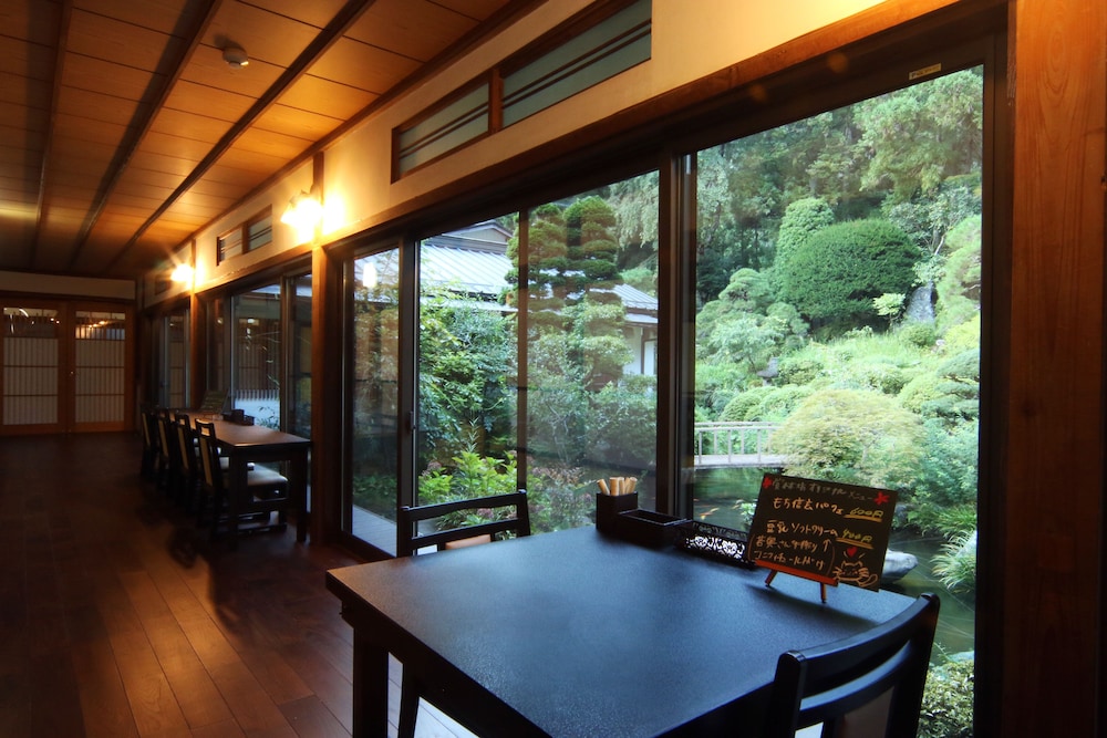 Shukubo Kakurinbo